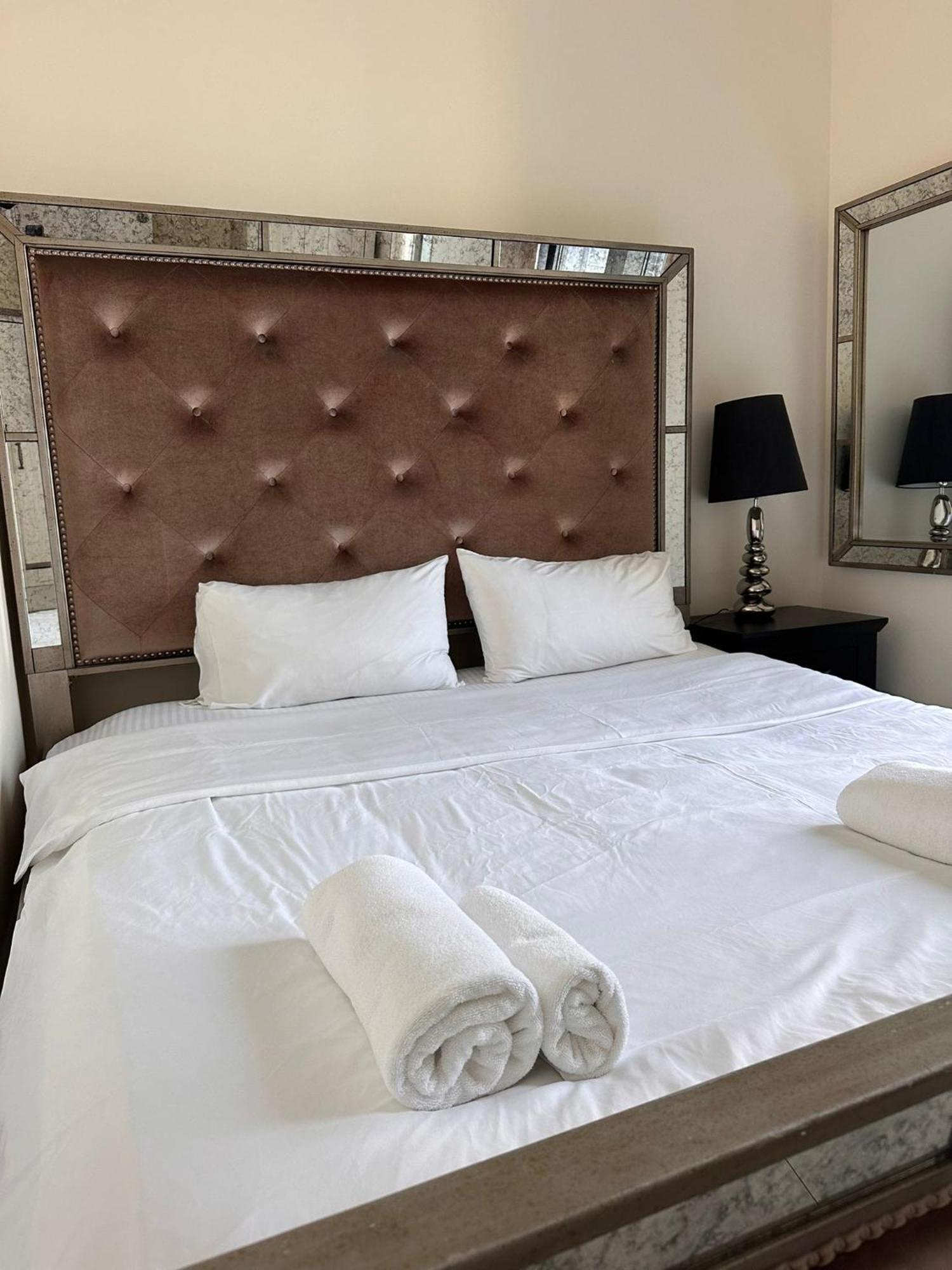 Marina Royal Premium Serviced Marina Wharf - Kids Free Free Check In 24 Апартаменти